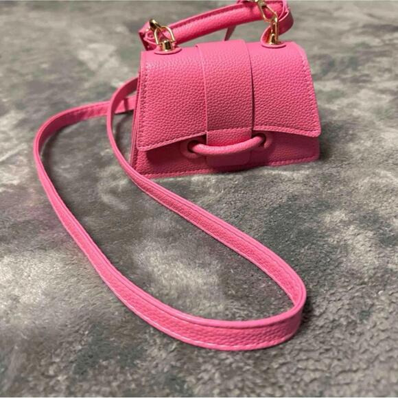 Handbags - pink purse